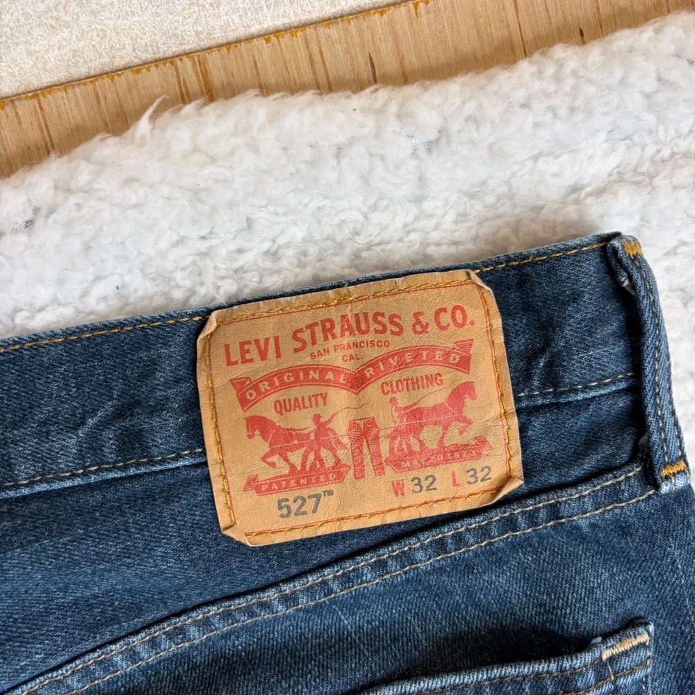Levis 527 Slim Bootcut Jeans Mens 32x32 (34x32) Dark Wash Blue Denim 100% Cotton
